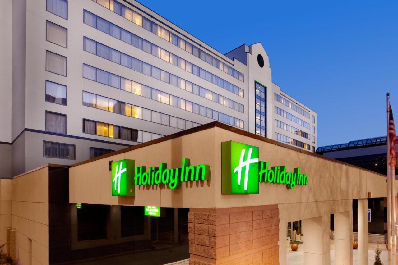 Holiday Inn Bridgeport-Trumbull-Fairfield, An Ihg Hotel Exterior photo